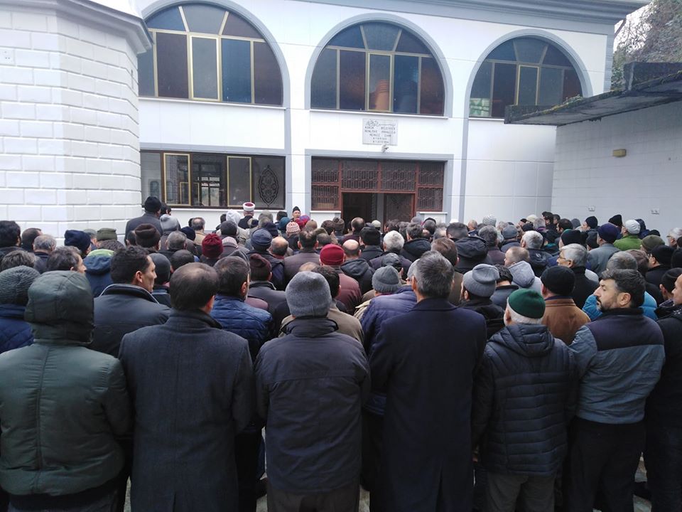 Hastanede Vefat Etti